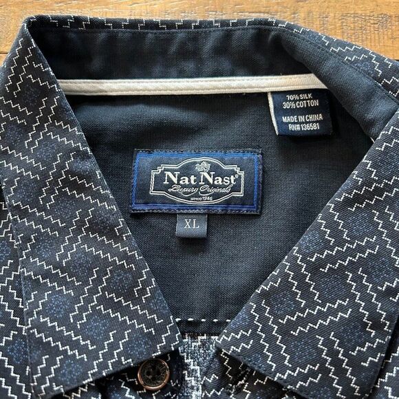 NAT NAST Midnight Blue Zigzag Short Sleeve Button Up Size XL 70% Silk 30% Cotton - Picture 3 of 8